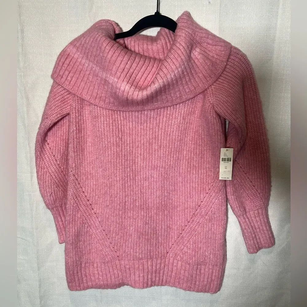 NWT‎ Pilcro Sweater- XS